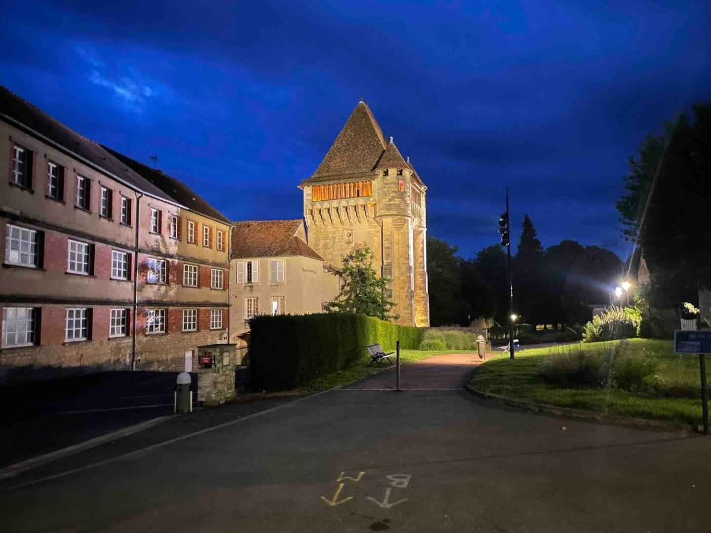 "La Frenchy" Proche Gare, Centre Ville De Nevers, Dış mekan fotoğraf